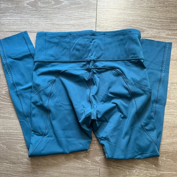 Lululemon Leggings - Picture 4 of 9